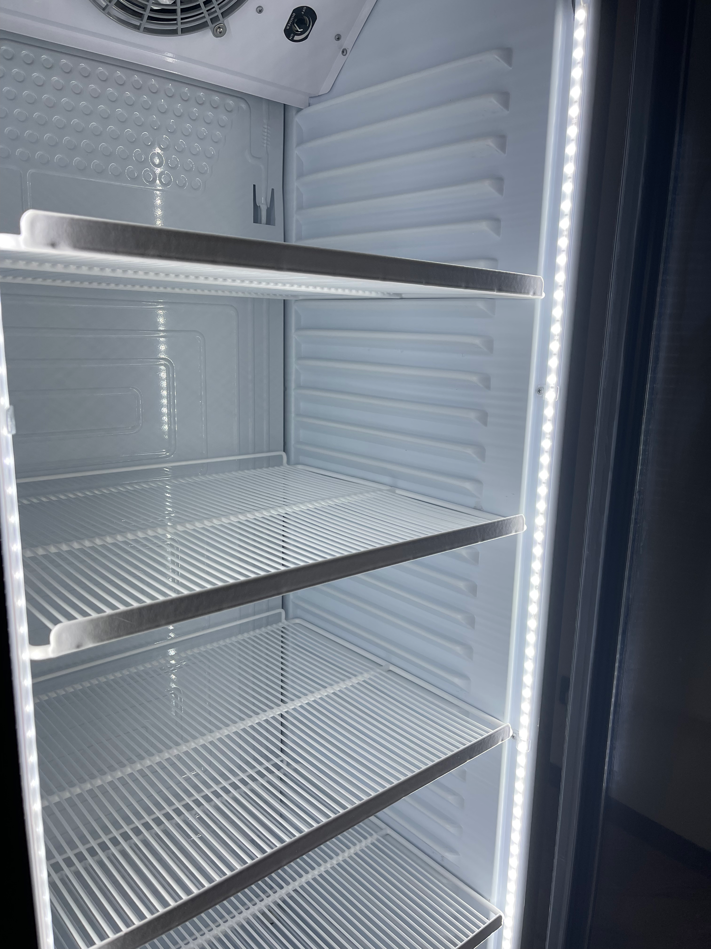 GASTRO KÜHLSCHRANK DESPERADOS